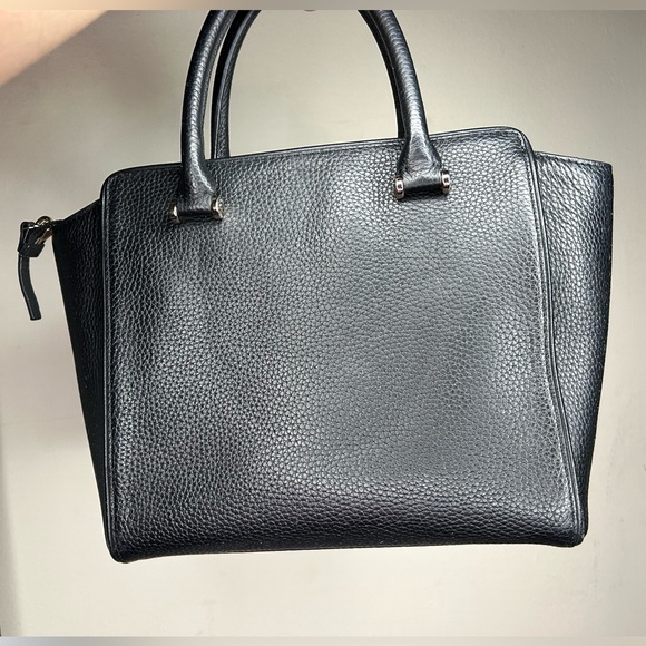 Kate Spade ♠️ - Picture 4 of 9